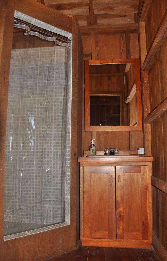 Отель Sabal Beach Monkey River Town Номер фото